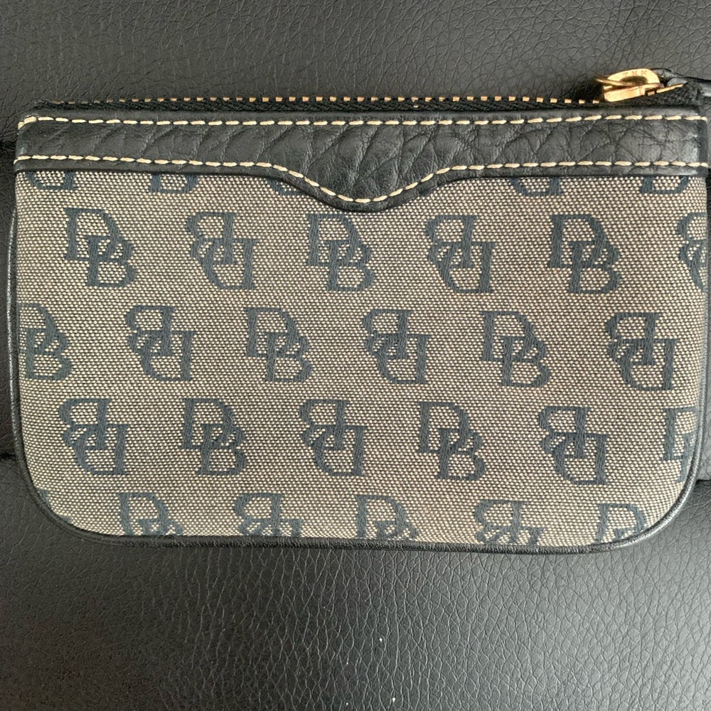 Dooney & Bourke coin purse